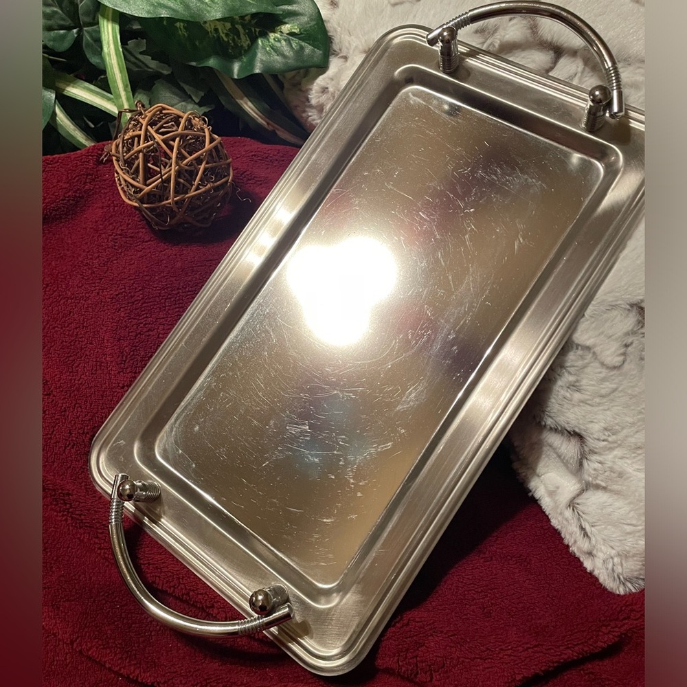Silver plated beautifully crafted Serving Tray w Embossed handles. Non Tarnish